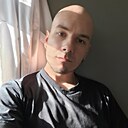Знакомства: Павел, 29 лет, Миасс