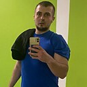 Знакомства: Евгений, 30 лет, Саратов