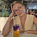 Знакомства: Карина, 22 года, Краснодар
