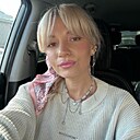 Знакомства: Викуля, 34 года, Новосибирск