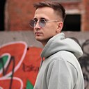 Знакомства: Максим, 25 лет, Шахты