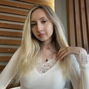 Знакомства: Dasha, 25 лет, Омск