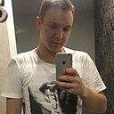 Знакомства: Александр, 25 лет, Саратов