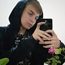 Знакомства: Максим, 18 лет, Талдыкорган