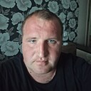 Знакомства: Максим, 32 года, Слуцк
