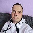 Знакомства: Виктор, 31 год, Анжеро-Судженск