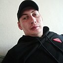 Знакомства: Артём, 28 лет, Ирбит
