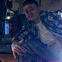 Знакомства: Максим, 20 лет, Жлобин