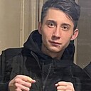 Знакомства: Максим, 21 год, Магнитогорск