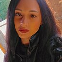 Знакомства: Карина, 28 лет, Бердск