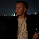 Знакомства: Артем, 28 лет, Киров