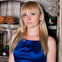 Знакомства: Есения, 29 лет, Брянск