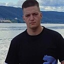 Знакомства: Макс, 24 года, Самара