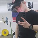Знакомства: Евгений, 28 лет, Мариуполь