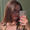 Знакомства: Алёна, 22 года, Тверь
