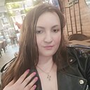Знакомства: Карина, 28 лет, Альметьевск