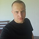 Знакомства: Артём, 22 года, Молодечно