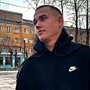 Знакомства: Артём, 27 лет, Саратов