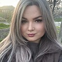 Знакомства: Карина, 24 года, Луганск