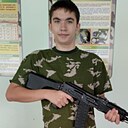 Знакомства: Саша, 19 лет, Макеевка