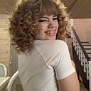 Знакомства: Лизи, 20 лет, Москва