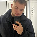 Знакомства: Максим, 25 лет, Лучегорск