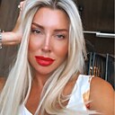 Знакомства: Алена, 38 лет, Москва