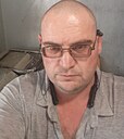 Знакомства: Саша, 37 лет, Азов