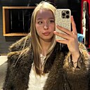 Знакомства: Саша, 21 год, Челябинск