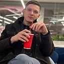 Знакомства: Влад, 29 лет, Калинковичи