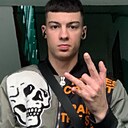 Знакомства: Олег, 20 лет, Мосты
