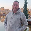 Знакомства: Валерий, 36 лет, Караганда