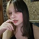 Знакомства: Оля, 18 лет, Ачинск