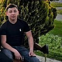 Знакомства: Рома, 22 года, Мариуполь