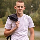 Знакомства: Максим, 18 лет, Тюмень