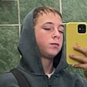 Знакомства: Андрей, 25 лет, Уссурийск