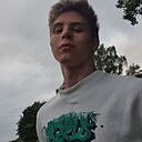 Знакомства: Макс, 22 года, Ярославль