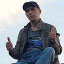 Знакомства: Кирилл, 37 лет, Волгодонск