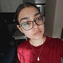 Знакомства: Полина, 19 лет, Санкт-Петербург
