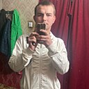 Знакомства: Андрей, 21 год, Жлобин