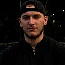Знакомства: Adrian, 25 лет, Кишинев