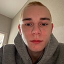 Знакомства: Сашка, 18 лет, Кемерово