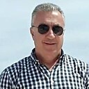 Знакомства: Oliver, 66 лет, Варшава