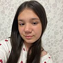 Знакомства: Полина, 18 лет, Омск