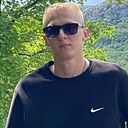 Знакомства: Никита, 22 года, Симферополь
