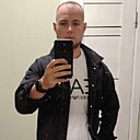 Знакомства: Александр, 33 года, Волжский
