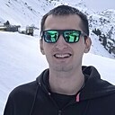 Знакомства: Рус, 28 лет, Алматы