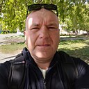 Знакомства: Дмитрий, 35 лет, Усолье-Сибирское