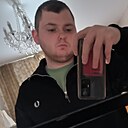 Знакомства: Максим, 23 года, Липецк