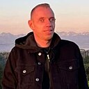 Знакомства: Виталий, 35 лет, Кривой Рог